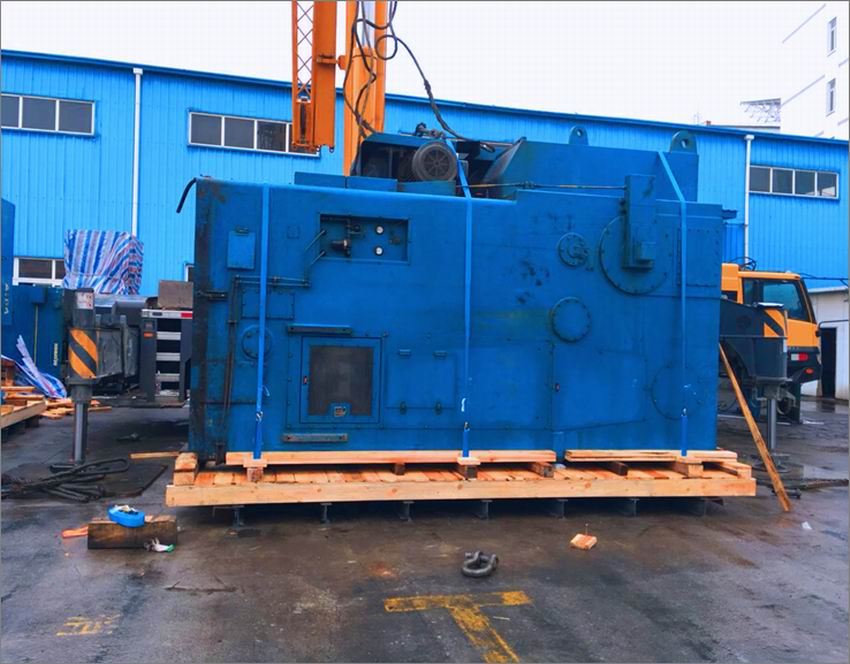 重型产品包装现场